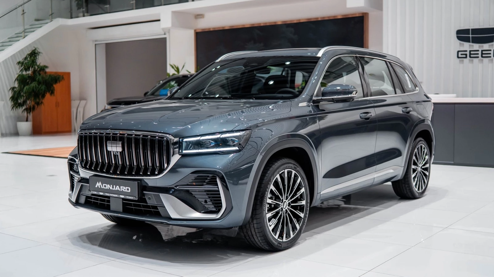 Geely Monjaro EM-i в Азербайджане