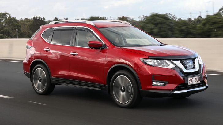  В Россию вернулся надежный семейный кроссовер Nissan, который стоит дешевле …