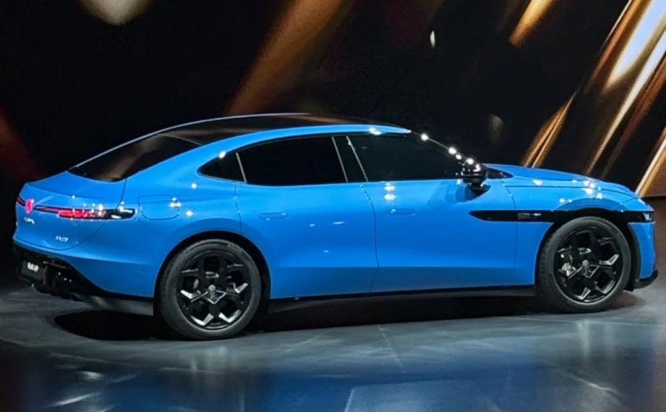  Показан седан Volkswagen ID. Unyx 09 на платформе Xpeng – Авторевю