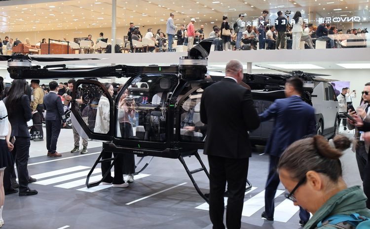  Модульный летающий автомобиль Xpeng: более 90 заказов за день на Пекинском автосалоне!