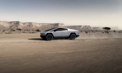  Tesla выпускает масштабное обновление для владельцев HW3