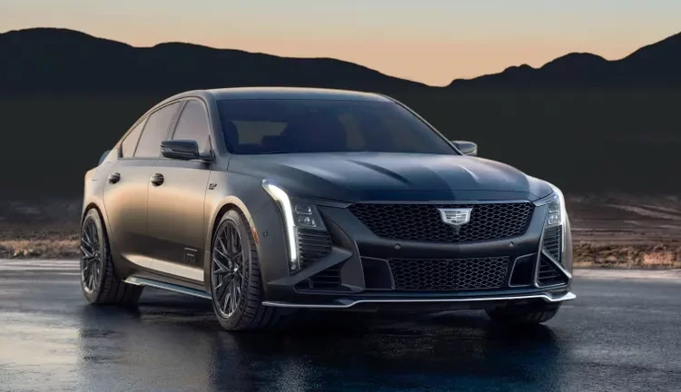  Cadillac CT5-V Blackwing F1 Collector Series: мощь и стиль