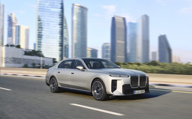  Рестайлинг BMW 7: новый уровень дизайна