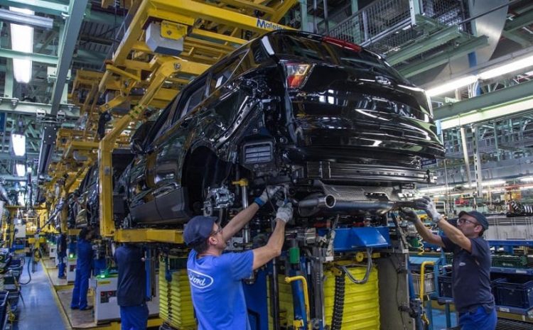  Ford продаёт часть испанского завода Geely для производства электромобилей