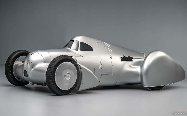  Реконструкция легендарного гоночного болида Auto Union Lucca