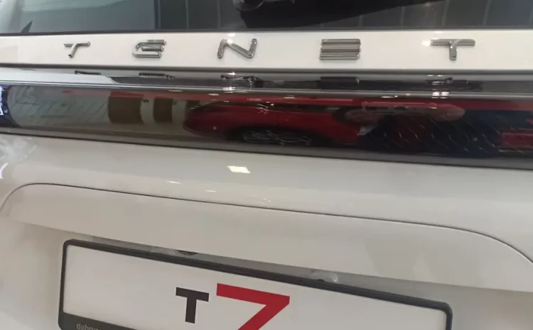  Российский SUV снова в лидерах: Tenet T7 почти обогнал LADA Granta