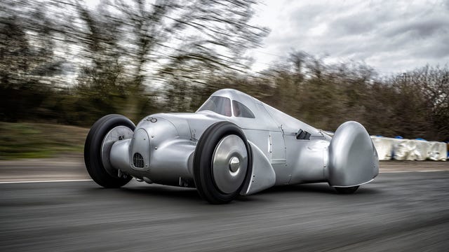  Audi воскресила дикую машину 1935 года, которая преодолела барьер в 200 миль в час