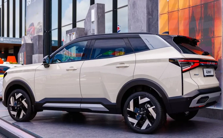  Новый кроссовер LADA всё чаще видят на дорогах