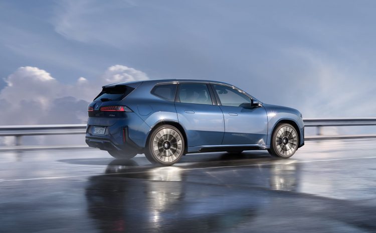  Новый электрический BMW iX3: до 700 км на одном заряде