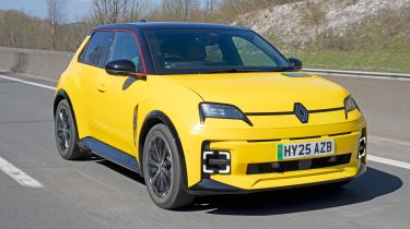  Renault 5 отмечает первый день рождения новой функцией