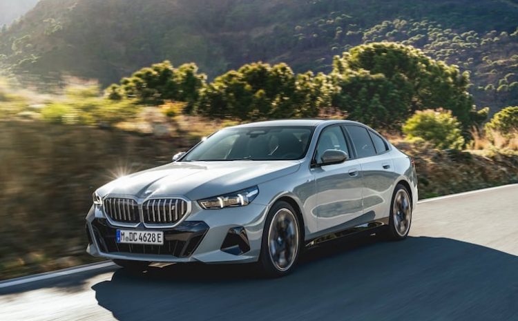  Электрический BMW i5: спорт и комфорт в одном флаконе
