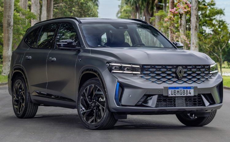  Renault Koleos: первый гибрид от французов