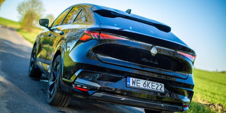  Угроза бессрочного забастовки в Renault