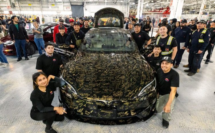  Конец эпохи: Tesla прекратила производство Model S и Model X
