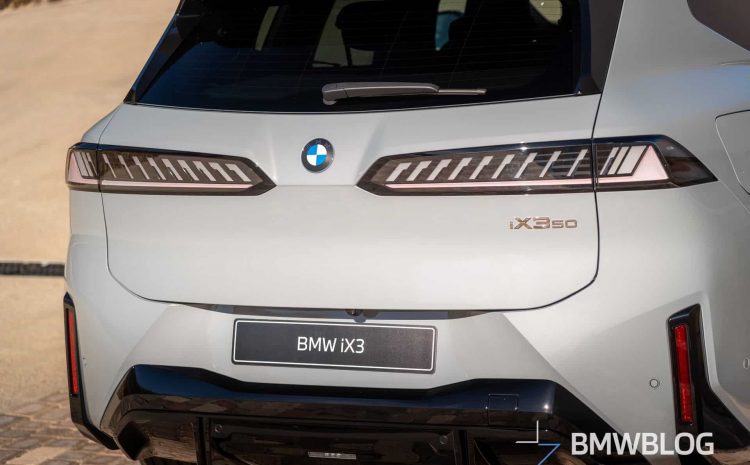  Швейцарский дилер BMW передал 31 электрический SUV iX3