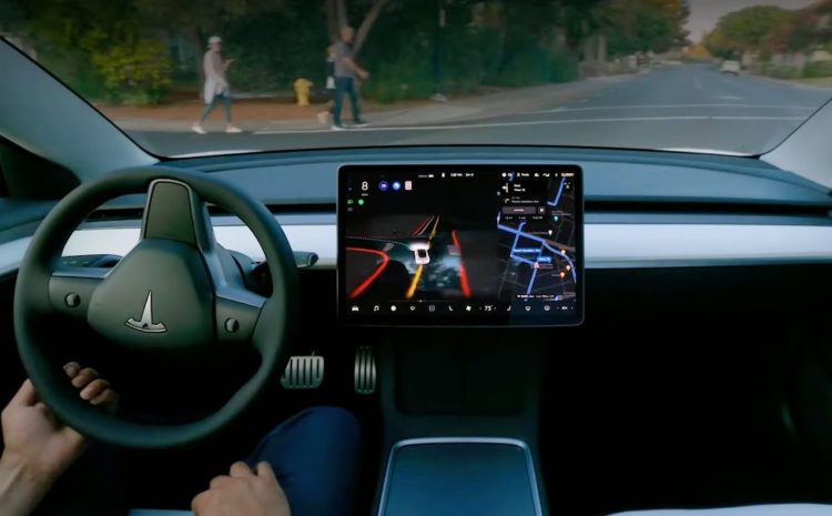  Tesla меняет правила игры: базовый автопилот уходит в прошлое