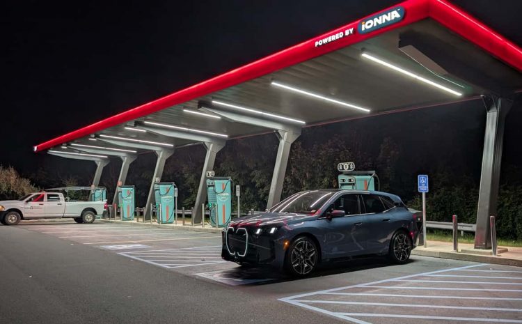  BMW и Mini получают скидку на зарядку в сети Ionna