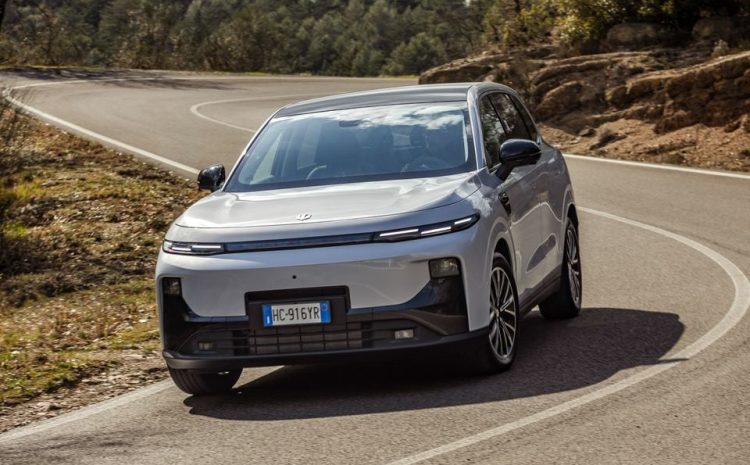  Leapmotor B10 Hybrid EV: почти полноценный электрокар