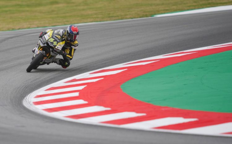  Хесус Риос показал лучший результат в квалификации Moto3 в Барселоне