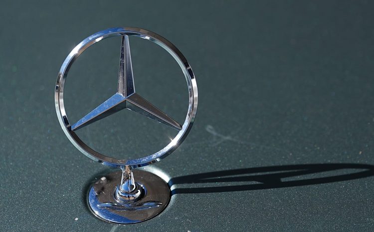  Mercedes-Benz заглядывает в военную сферу