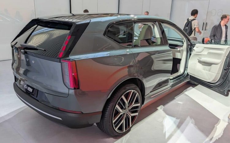  Volvo EX60: новый электрический SUV бросает вызов BMW и Lucid