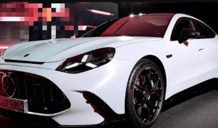  Утечка фото нового Mercedes-AMG GT 4-Door Coupe!