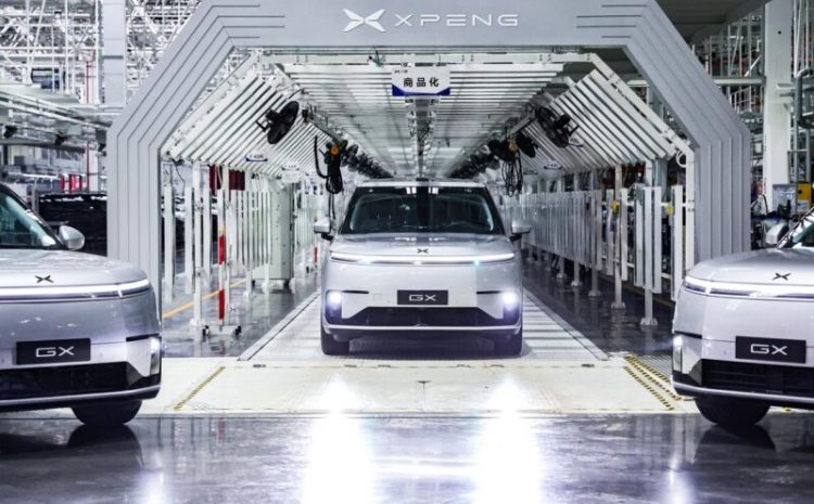  XPENG запустила массовое производство роботакси!