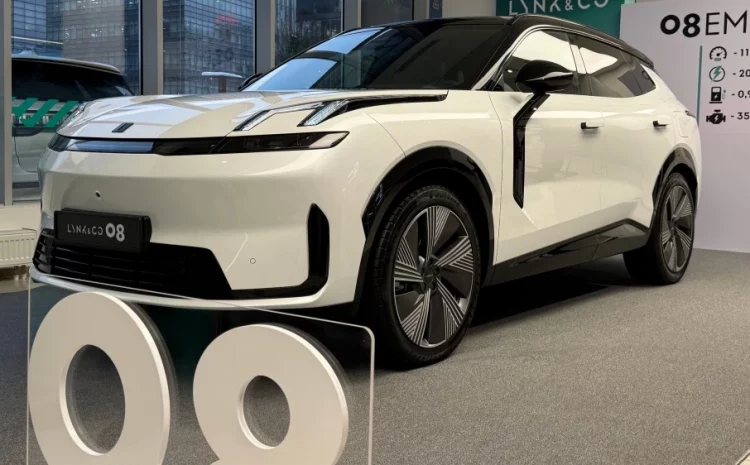  Lynk & Co запустил продажи кроссовера 08 EM-P в Казахстане