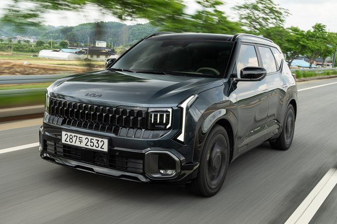  Kia Seltos — семейный SUV с плавным ходом