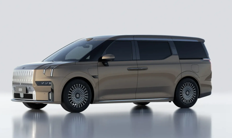  Zeekr 009: новый MPV с крутой начинкой