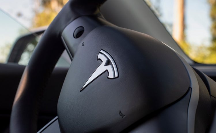  Tesla расширяет границы: FSD теперь в Литве!