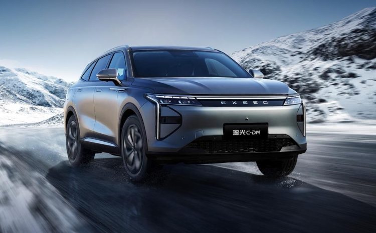  Обновлённый Omoda 9: китайский SUV готовится к битве с BYD и Chery
