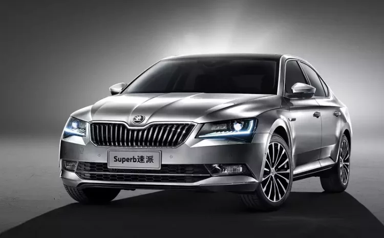  Skoda Superb вернулась в Россию — и вот какие у неё цены!