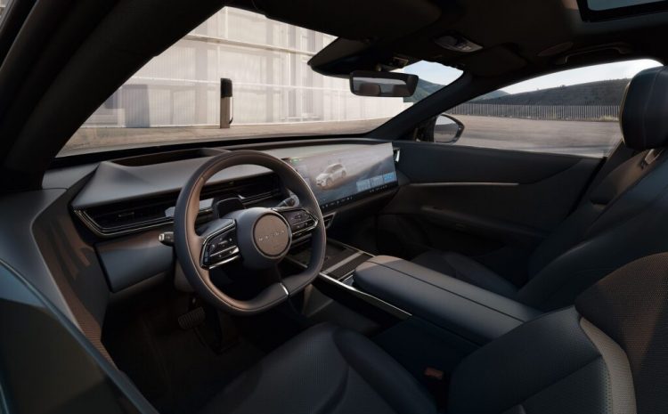  Mazda показала интерьер своего нового электрокара CX-6e