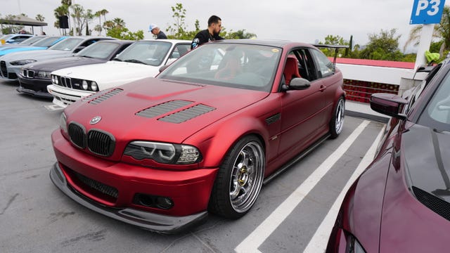  Крутой автопраздник: 250 BMW в Petersen Automotive Museum!