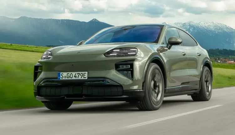  Porsche Cayenne Coupe Electric 2026: монстр ускорения