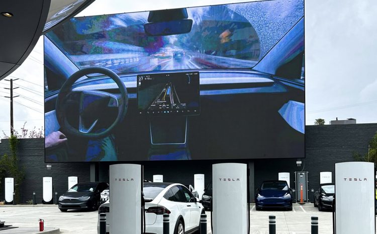  Tesla борется с шумом на зарядных станциях