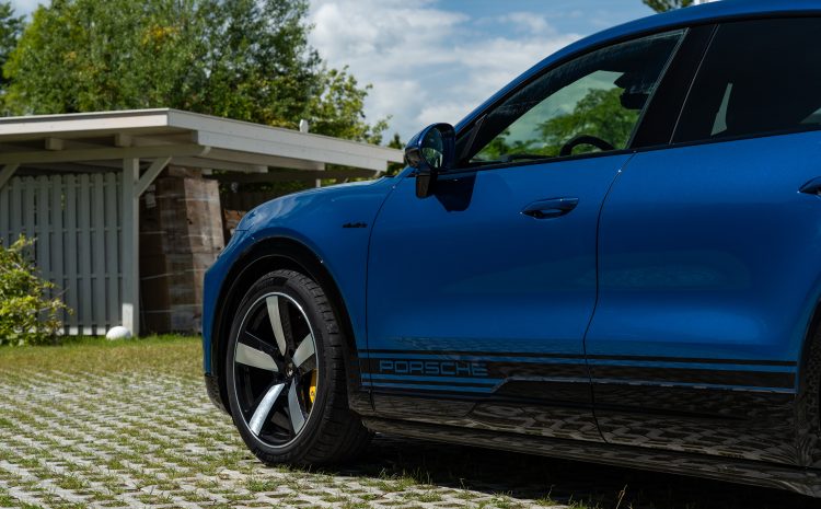  Porsche Cayenne Coupe Electric: монстр среди SUV