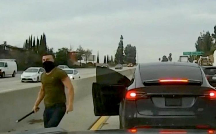  Водитель Tesla отправится в тюрьму за агрессивное поведение на дороге
