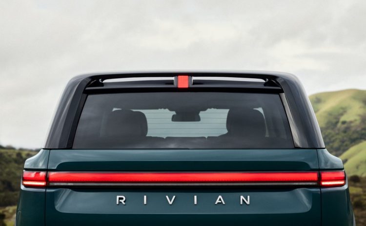  Rivian скоро начнёт поставки R2 SUV